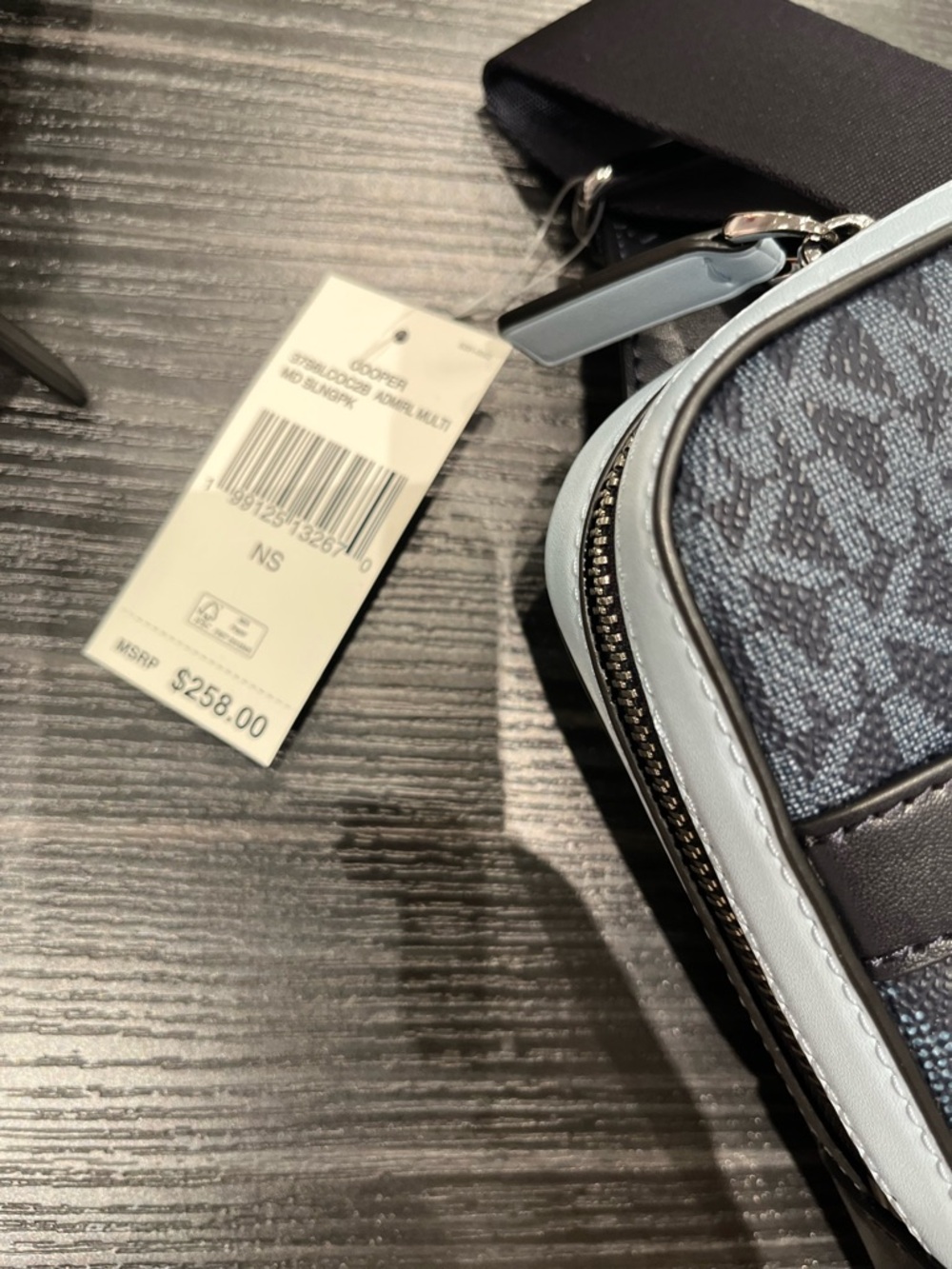 Michael Kors Cooper Medium KORS Logo Sling Pack NWT blue multi - Picture 14 of 14